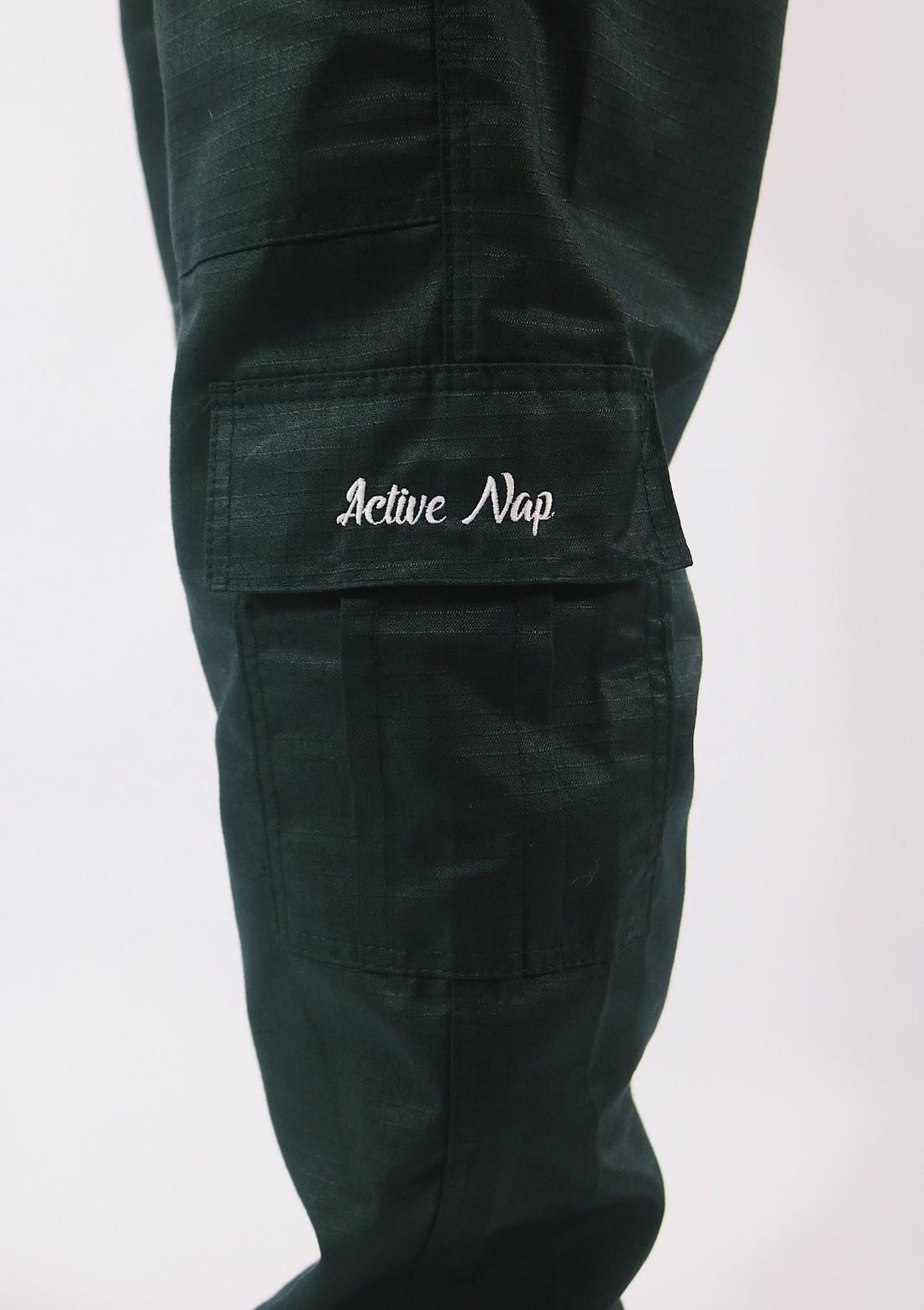 Calça cargo Active Nap preta brilhante