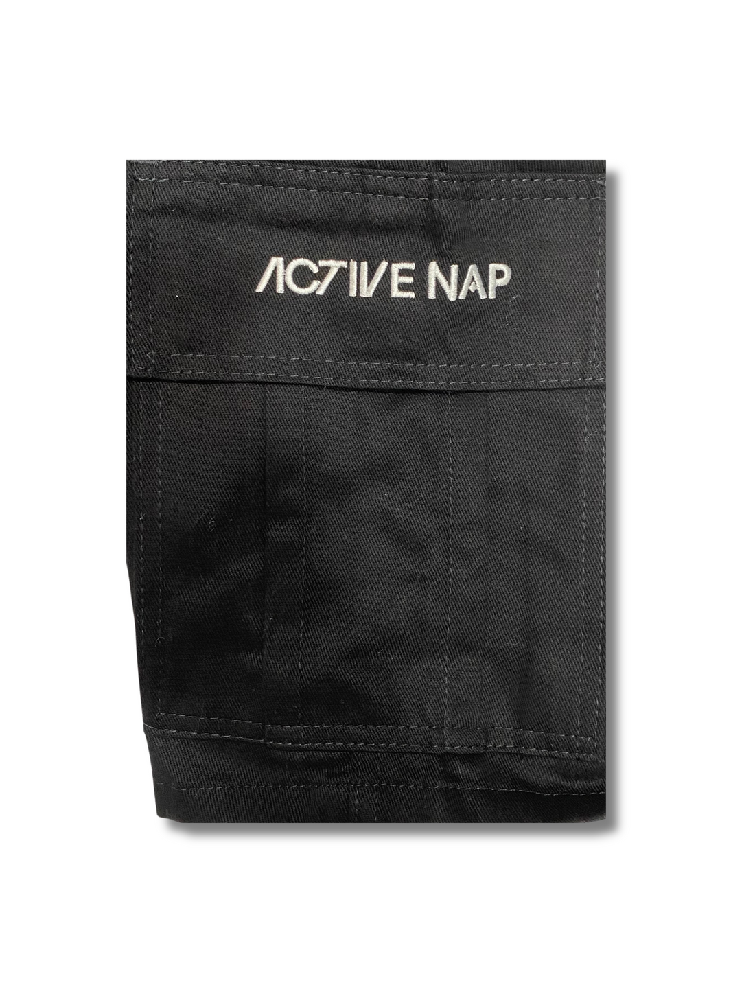 Bermuda cargo preta Active Nap